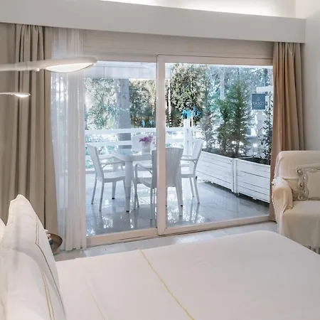 Yasos Apart-hotel 4*