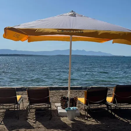Apartahotel Yasos By The Sea